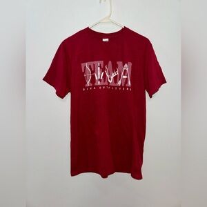 Pre-Owned MD Diva Outfitters Red Team Diva Outfitters T-Shirt
